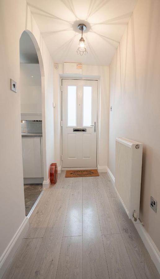 Stunning Abode 5 Min From Nec & Bhx, Pets Allowed Marston Green Exterior foto