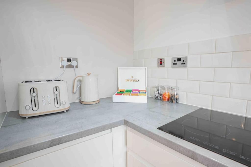 Stunning Abode 5 Min From Nec & Bhx, Pets Allowed Marston Green Cameră foto